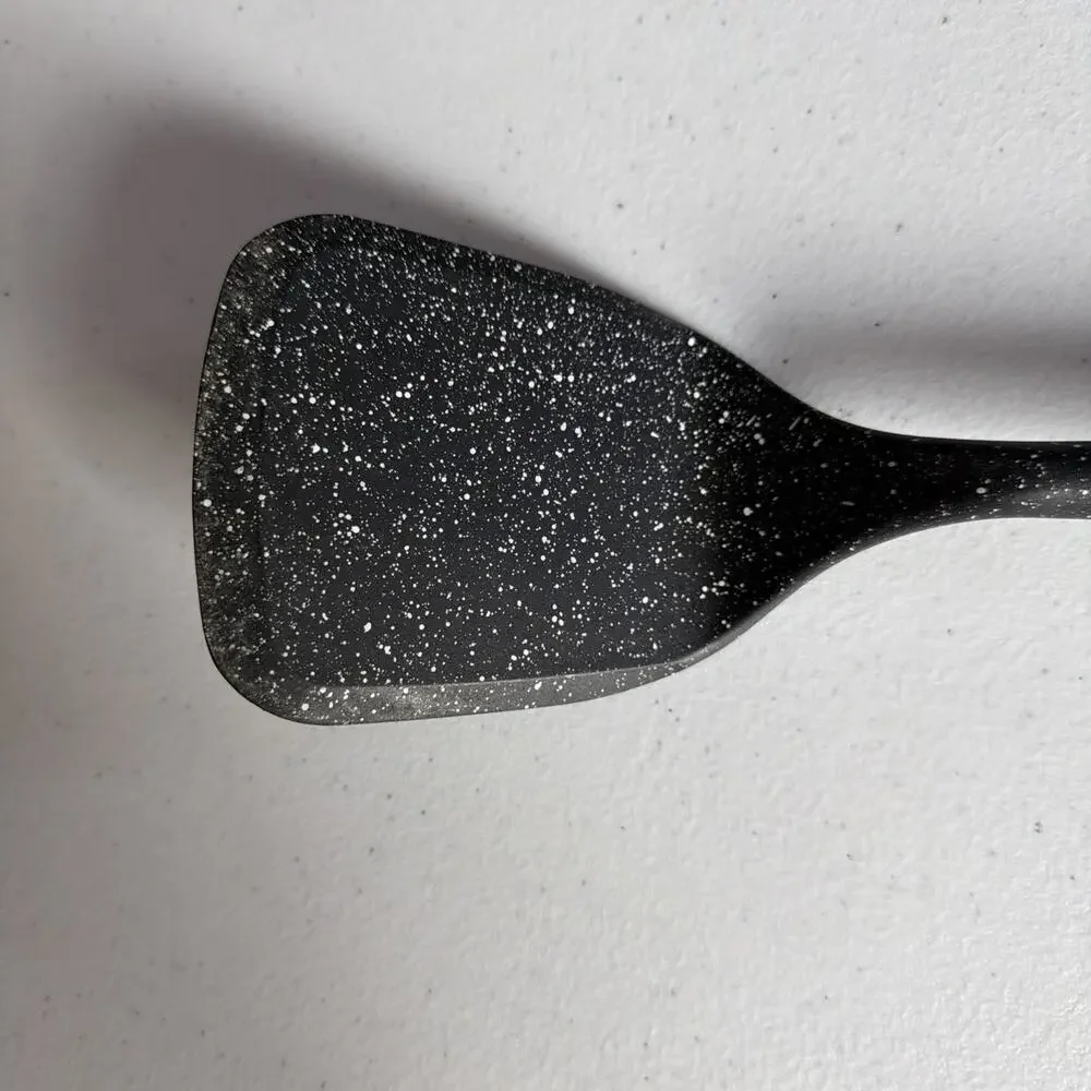 Cuisinart Speckled Spatula Black Handle Kitchen Utensil